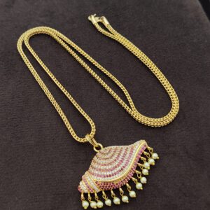 Elegant and cute long chain