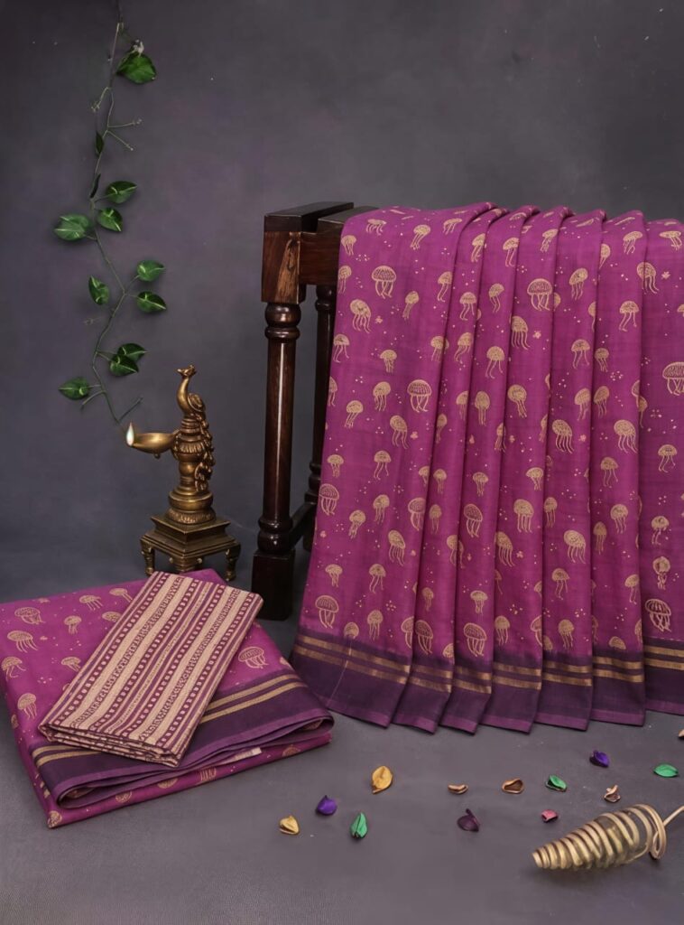 *Soft and lightweight* *linen cottton sarees KGR Family collections